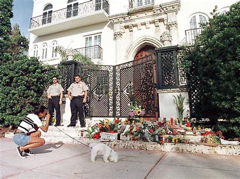 the death of gianni versace|Gianni Versace autopsy.